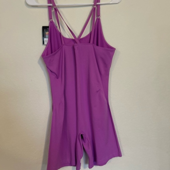 NWT 3X  Maidenform Seamless Smoothing Romper Women's
waist defining - Picture 2 of 4